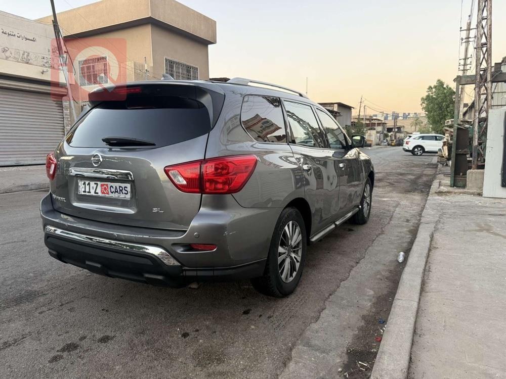 نيسان باثفايندر